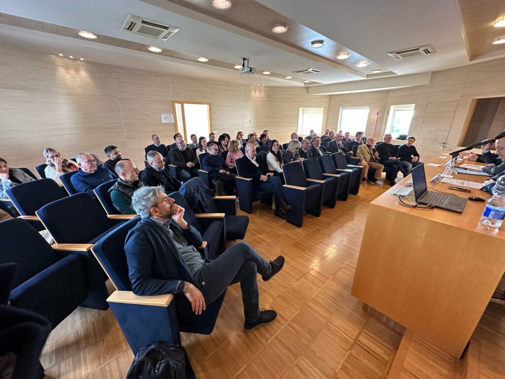 LAZIO ECONOMY - Confronto tra imprese nell'Area Industriale di Cisterna